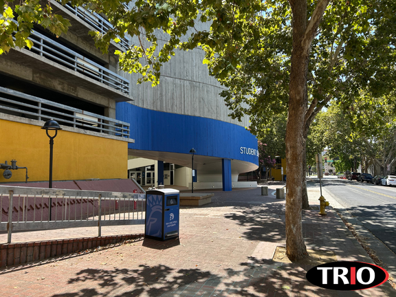 Image of the SJSU Student Services Center Doorway